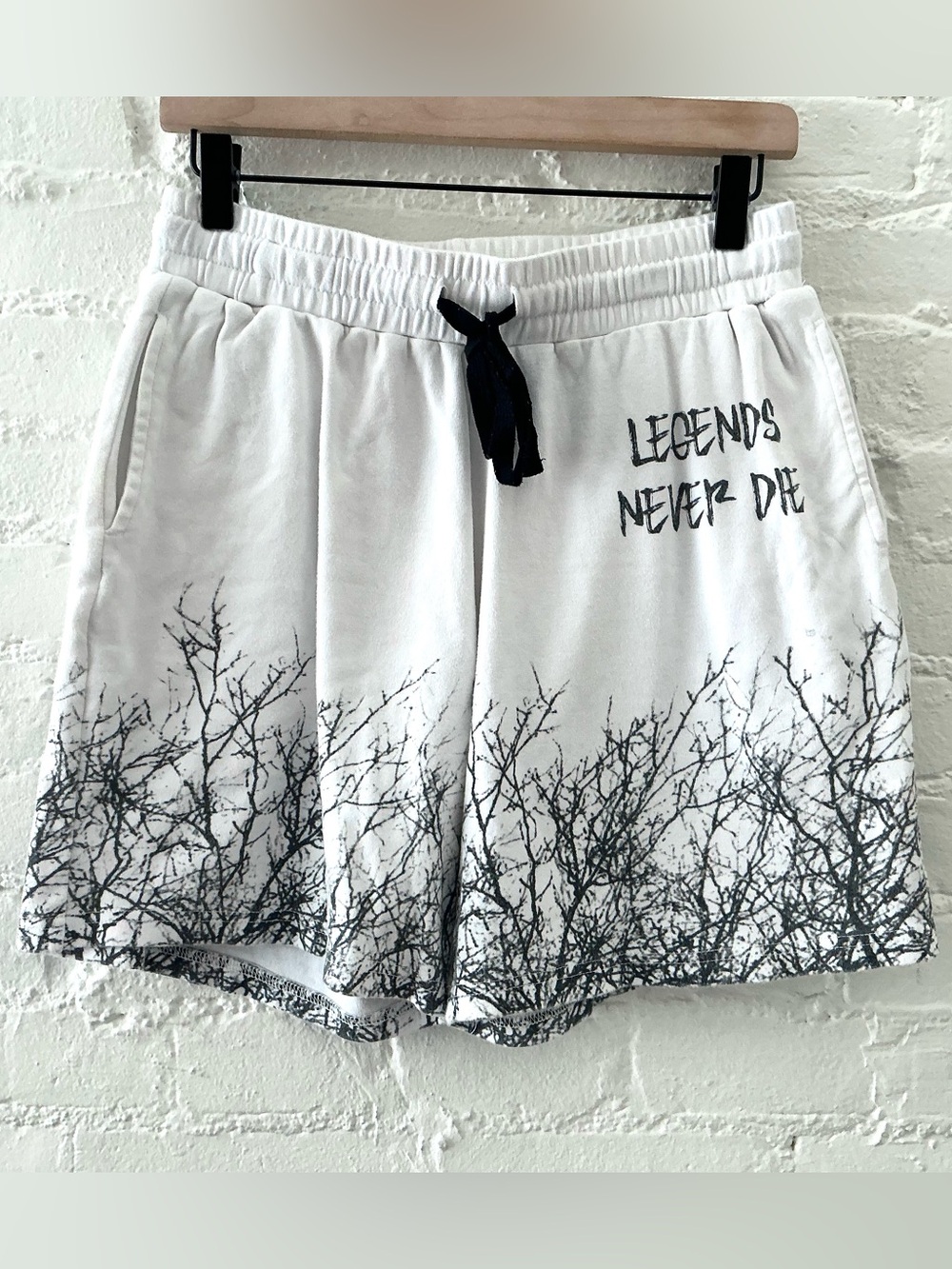 Juice Wrld 999 Legends Never Die White Treeline Limited Streetwear Shorts Size M